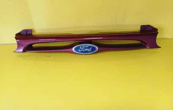 Ford Mondeo MK I Front grill 93BG8A133AEW