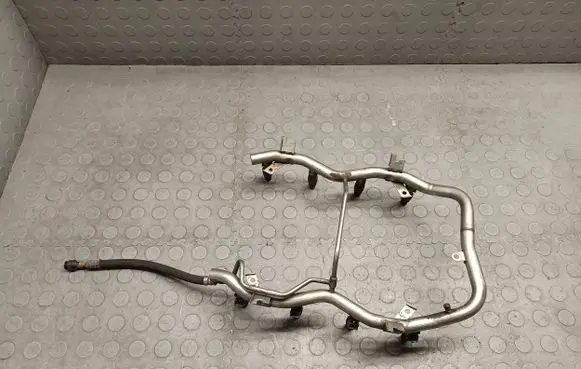 BMW 7 E38 Fuel main line pipe 1707843 1435633