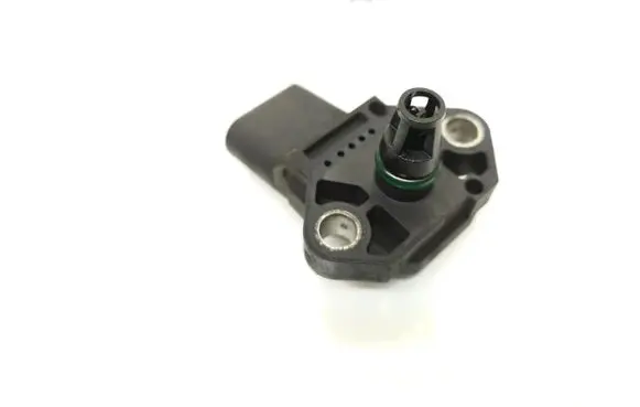 Volkswagen Jetta V Intake air temperature sensor 038906051B 0281002399