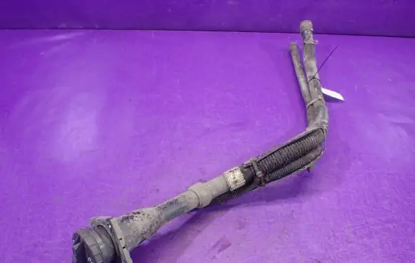 Chevrolet Lacetti Fuel tank filler neck pipe 