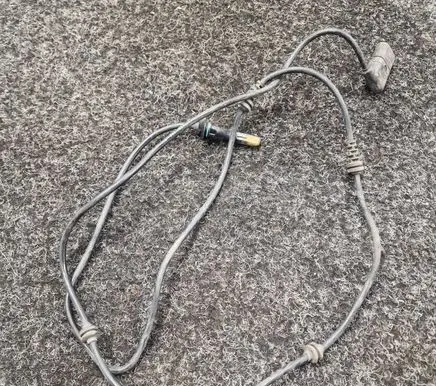Mercedes-Benz GLC X253 C253 ABS brake wheel speed sensor A2539053500