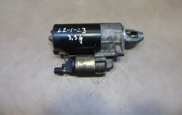 Mercedes-Benz SLK R171 Starter motor A0061511001