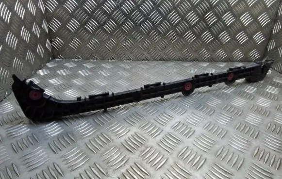 Lexus ES 250 - 300 - 330 Rear bumper mounting bracket 5215733040