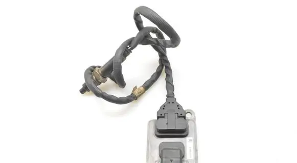 Skoda Superb B8 (3V) Lambda probe sensor 04L907805E