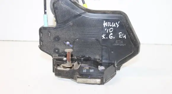 Toyota Hilux (AN10, AN20, AN30) Rear door lock