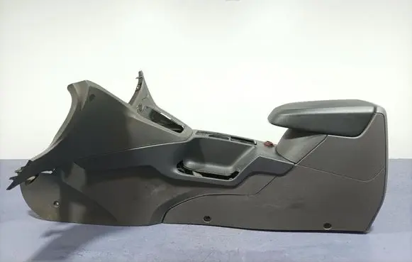 Ford C-MAX I Armrest 