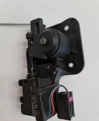 Opel Meriva A Tailgate exterior lock 406204321 09163495 22595603