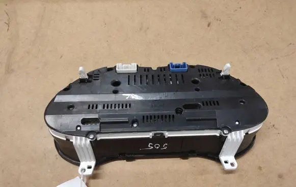 Toyota Avensis T250 Speedometer (instrument cluster) 8380005851B MB2574305632