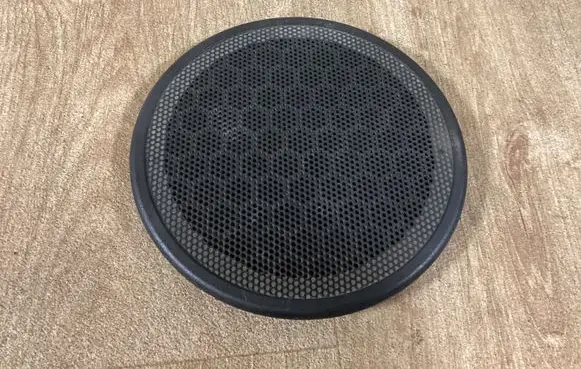 Renault Trafic II (X83) Side speaker trim/cover 7700842163B