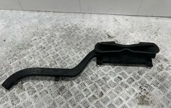 Chevrolet Corvette C8 Cabin air duct channel 23428538