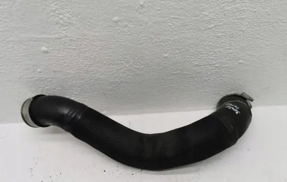 Chrysler 300C Intercooler hose/pipe 04861690AC