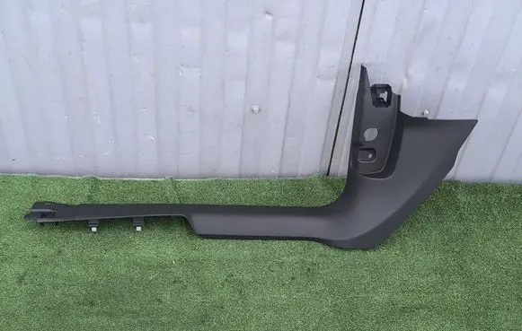 Audi Q3 F3 Front sill trim cover 83B867271