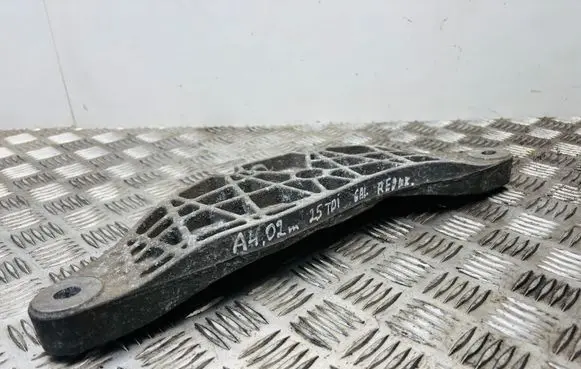 Audi A4 S4 B6 8E 8H Rear differential/diff mount bracket 8E0599287K