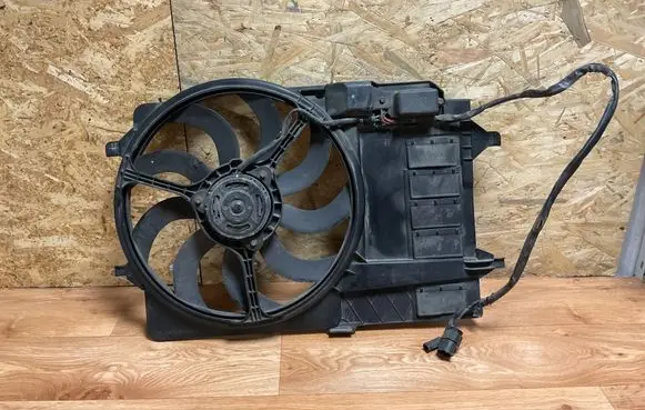 Mini One - Cooper R50 - 53 Electric radiator cooling fan 7541092 8240289 11819310