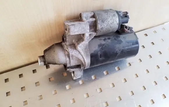 Audi A5 8T 8F Starter motor 03L911021E