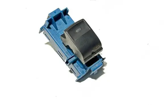 Toyota Verso Electric window control switch 848100F030 17119
