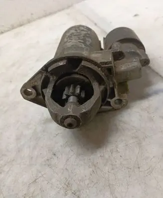Opel Vectra B Starter motor 0001107045