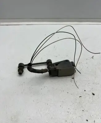 Maserati Quattroporte Headlight/headlamp level sensor 51757670 22124 6PM00816120