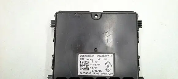 Renault Captur Engine control unit/module 285258251R