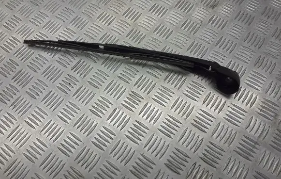 Audi A3 S3 8L Rear wiper blade arm 8D9955407A