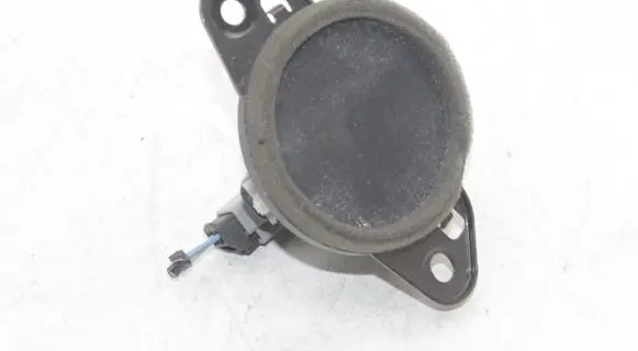 Toyota Prius+ (ZVW40) Panel speaker 15112J0802
