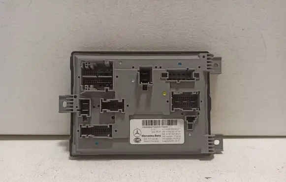 Mercedes-Benz EQC Comfort/convenience module A2059006047 A2059014718 A1679020607
