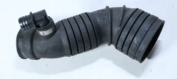 Audi A6 S6 C5 4B Turbo air intake inlet pipe/hose 4B0129627A