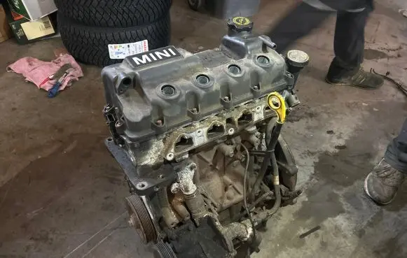 Mini One - Cooper R50 - 53 Engine W10B16AB