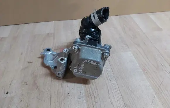 Toyota Yaris Cross Electric auxiliary coolant/water pump