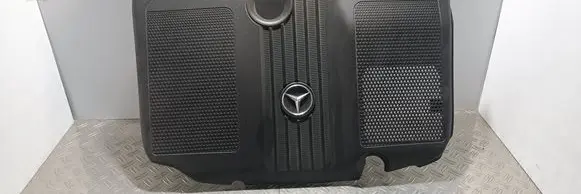 Mercedes-Benz C W204 Engine cover (trim) A6510101467 BBP187801