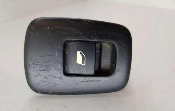 Citroen C5 Electric window control switch 96623726XT