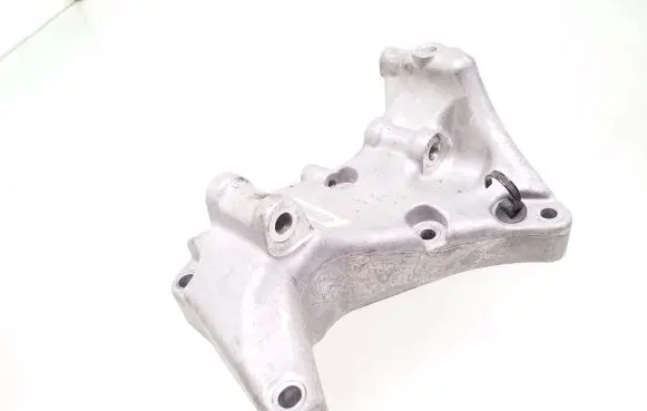 Generator/alternator bracket