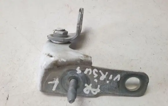 Ford Focus Front door upper hinge 