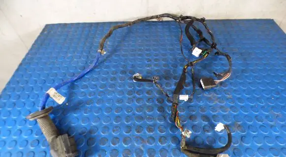 KIA Sportage Front door wiring loom 916103U020