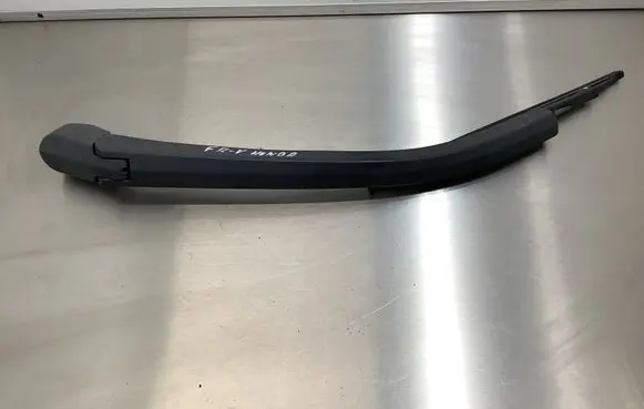 Honda FR-V Rear wiper blade arm 