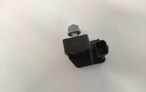 Renault Laguna II Airbag deployment crash/impact sensor 988330001R 607734200C 040512F7
