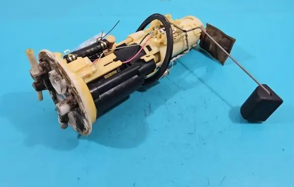 Mitsubishi Pajero Pinin In-tank fuel pump MR512042 IMPRK1385008