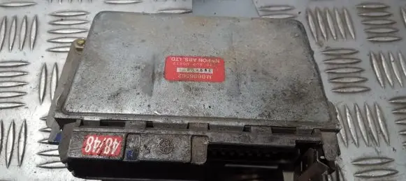 Mitsubishi Space Wagon ABS control unit/module MB686562 120000D0012