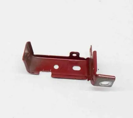 Volvo XC40 Fender mounting bracket 31469375