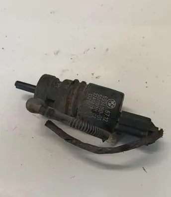 BMW 5 GT F07 Windscreen/windshield washer pump 693416001