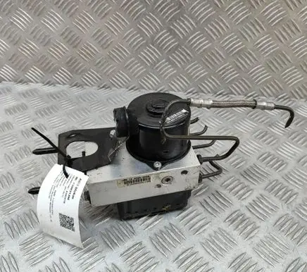 BMW 4 F36 Gran coupe ABS Pump 6756288 6756286