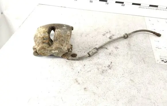 Mercedes-Benz R W251 Front brake caliper 65552401