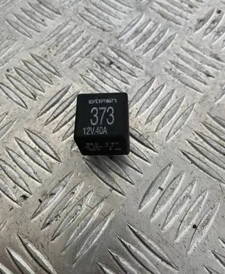 Audi A6 S6 C6 4F Other relay 8D0951253A