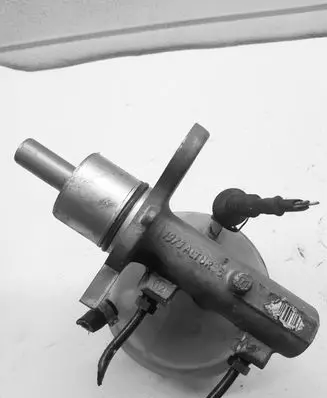 Opel Vectra B Master brake cylinder