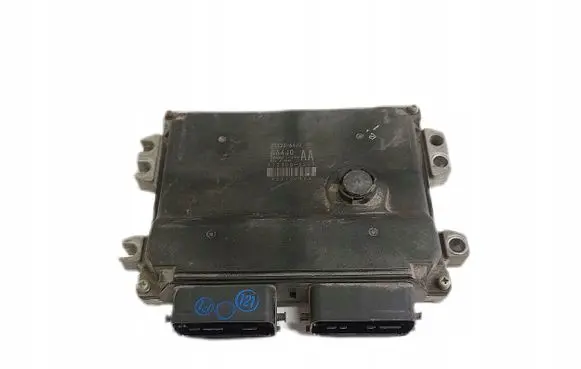 Suzuki Grand Vitara II Engine control unit/module 3392064J0