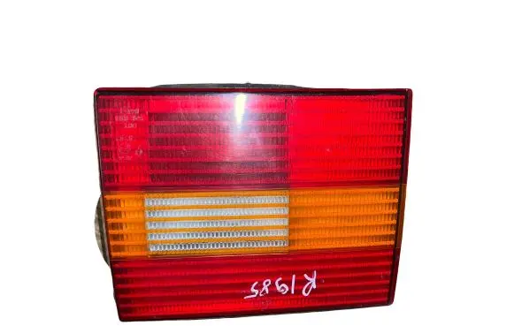 Volkswagen PASSAT B4 Tailgate rear/tail lights 348109