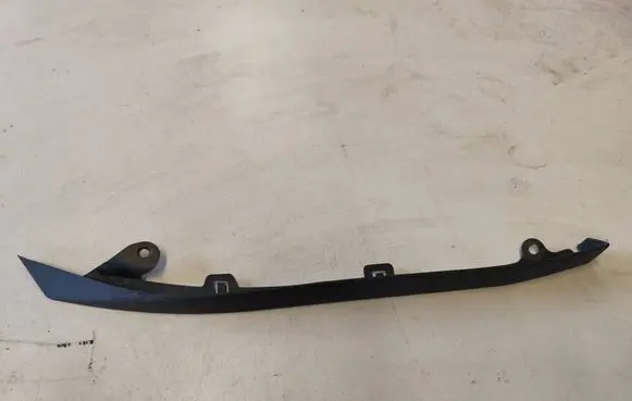 Toyota Avensis T270 Front bumper splitter molding 7685105040