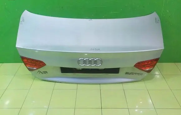 Audi A5 8T 8F Tailgate/trunk/boot lid KOMPLETNA