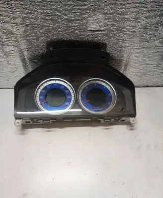 Volvo S60 Speedometer (instrument cluster) 31327586AA 69799060U