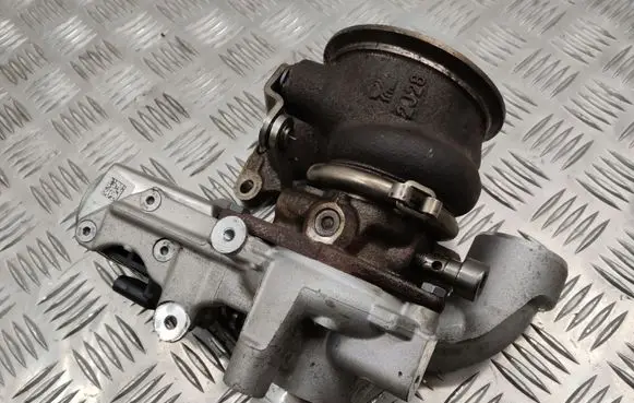 Peugeot 208 Turbo 9830229380